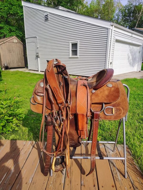 Genuine Sulphur  Billy Cook training saddle 9030