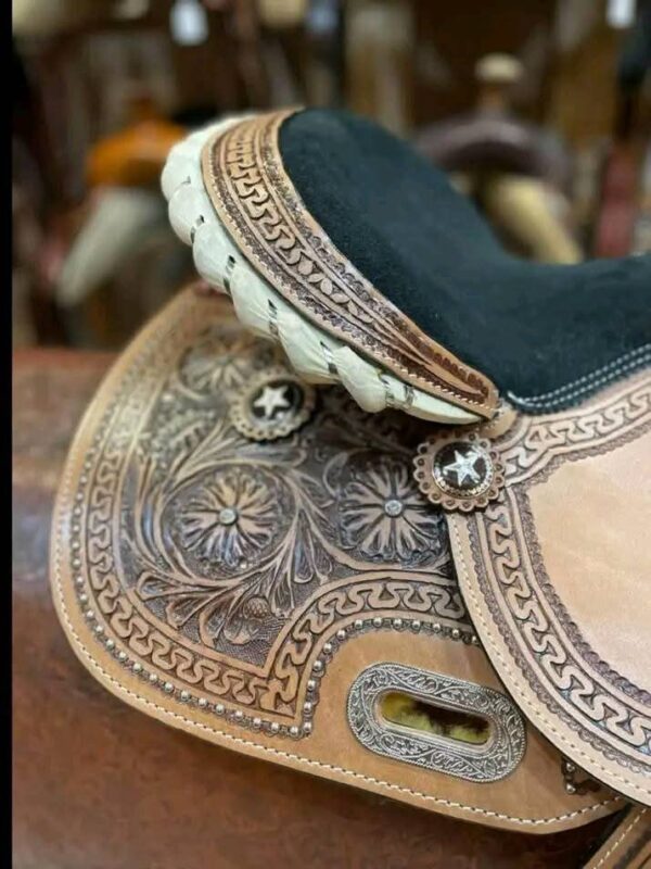 14” Barrel Saddle