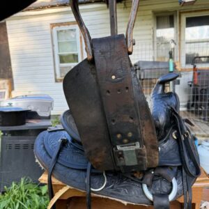 used black saddle